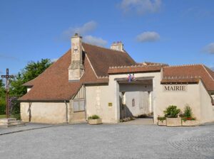 Mairie de Saint-Eloy-de-Gy (18)