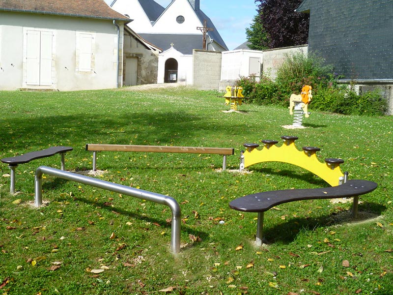 Aire de jeux à Saint-Eloy-de-Gy